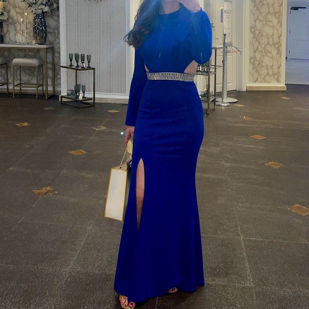 Blue Open Back Long-Sleeve Dress